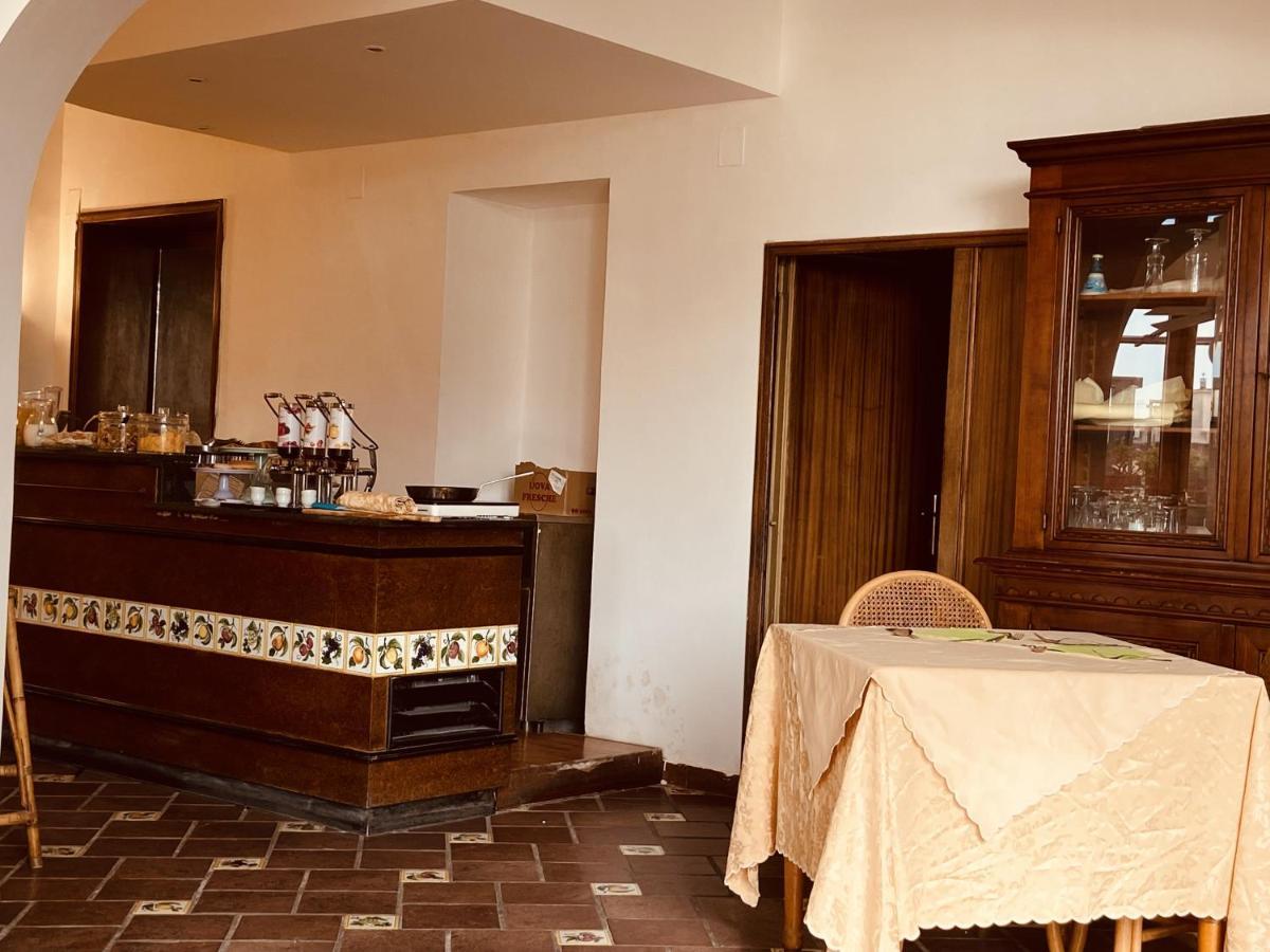 Up Hotel Napoli